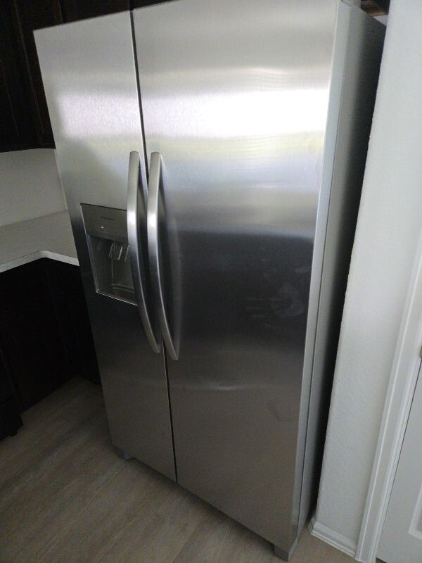 Foto del edificio - 26735 Wilderye Cv Ln