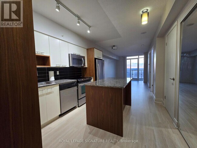 Photo du bâtiment - 5 Valhalla Inn Rd