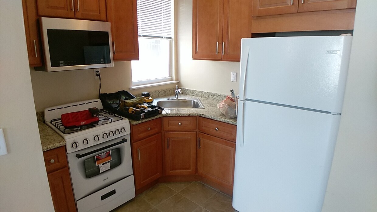 Primary Photo - 113 Bay Ridge Ave