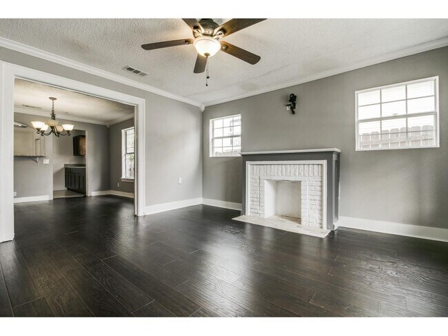 Building Photo - Fantastic 2 bedroom for rent!