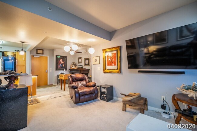 Foto del edificio - High-Rise Living in the Heart of Kaka?ako – 2 Bed, 2 Bath