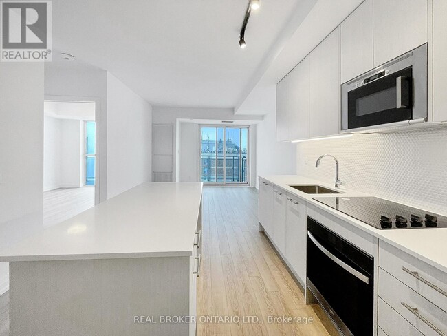 Photo du bâtiment - 286 Main St