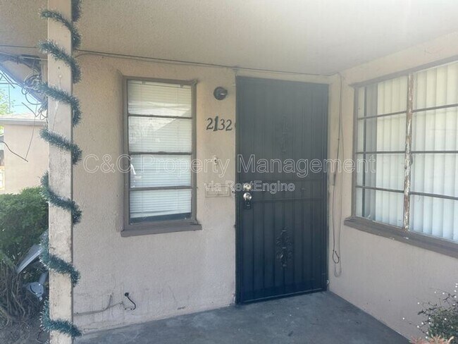 Foto del edificio - 2132 North First Street