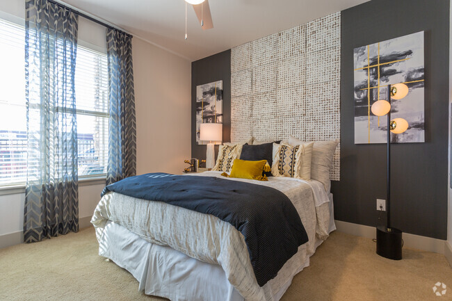 1BR, 1BA - 706 SF - Arca Green Mountain
