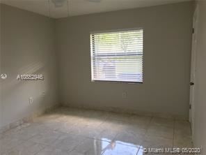 Building Photo - 3 br, 2 bath  - Sunrise Manor