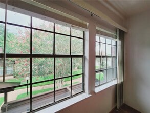 Building Photo - 2611 Grants Lake Blvd Building Photo - 2611 Grants Lake Blvd