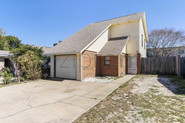 Building Photo - 182 Bent Arrow Dr