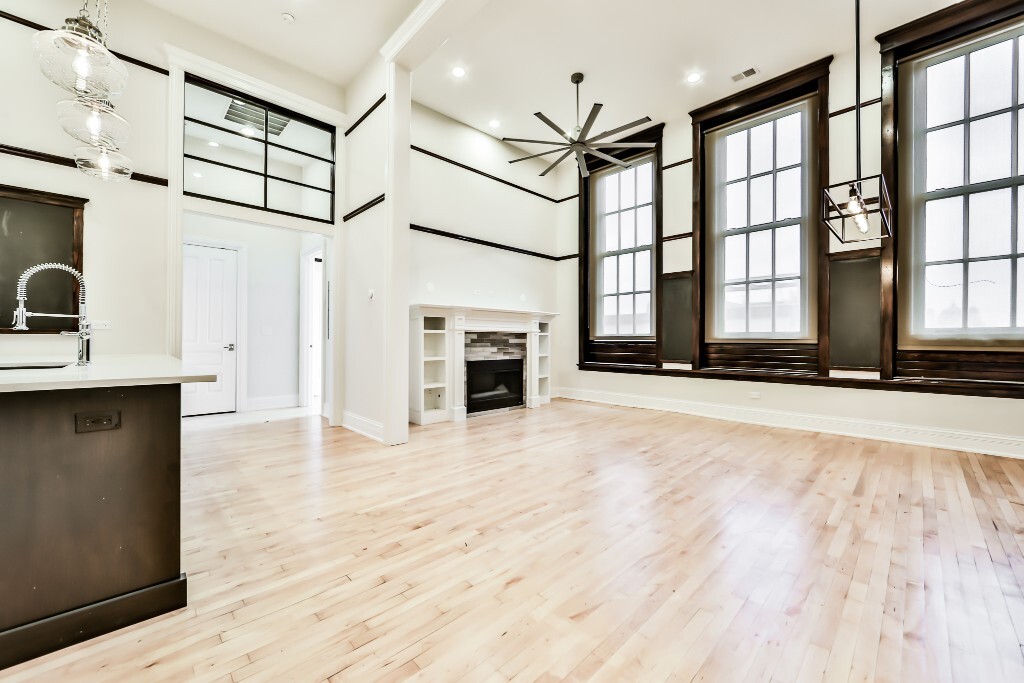 Foto del edificio - 1515 W Touhy Ave