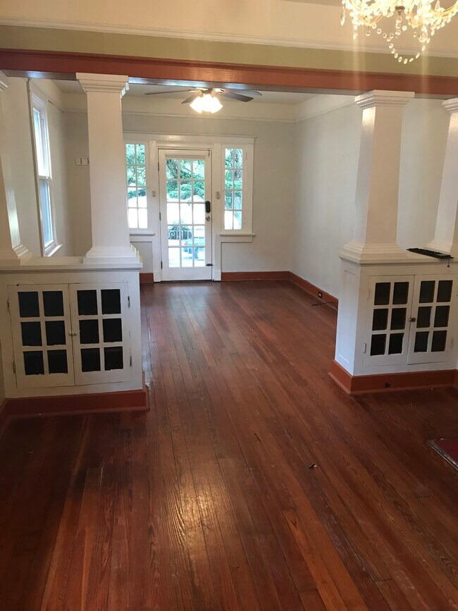 Foto del edificio - 409 S Norman C Francis Pky