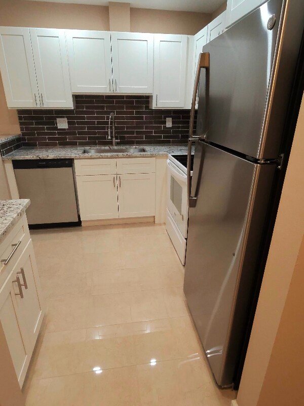 Foto del edificio - 4132 NW 88th Ave