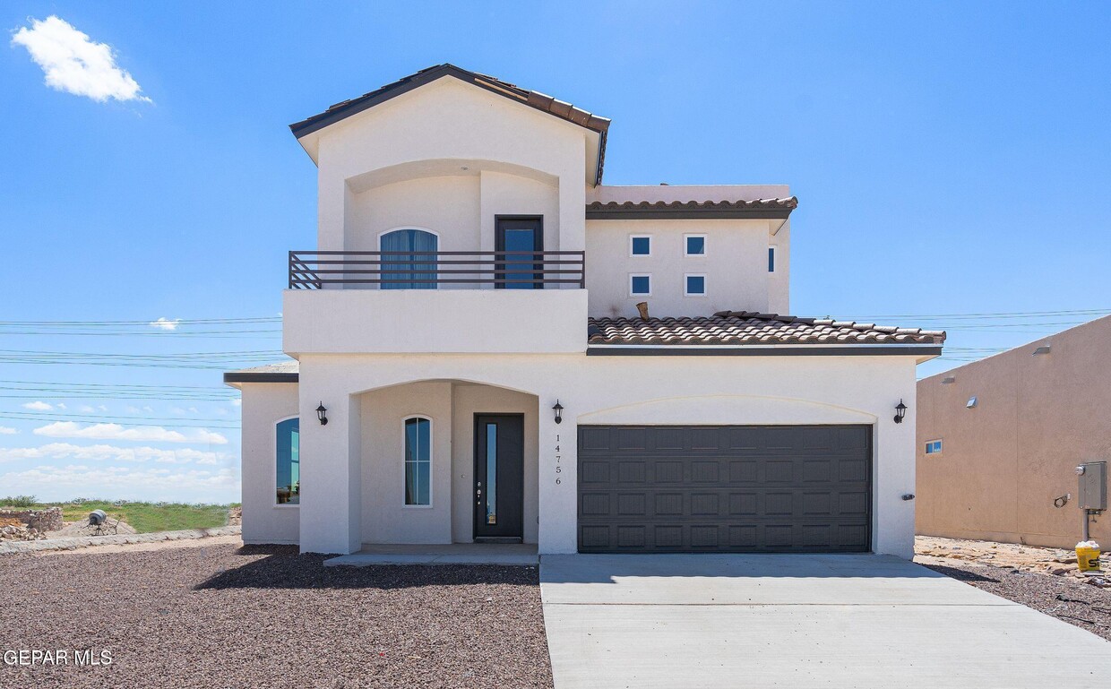 Foto principal - 14728 John McNeely Ave