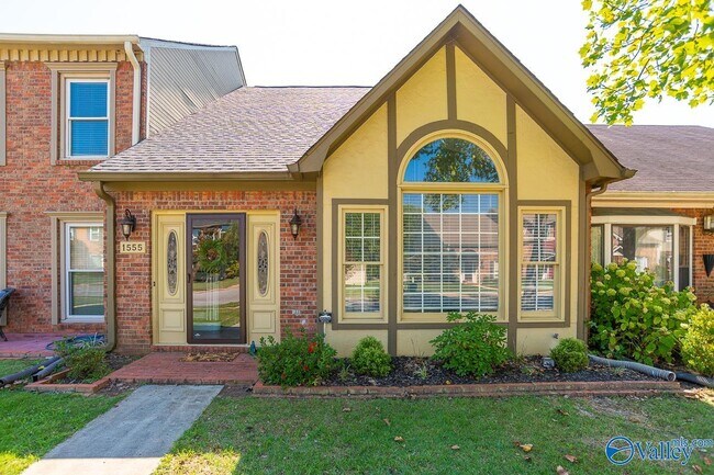 Foto del edificio - 1555 River Bend Pl SE