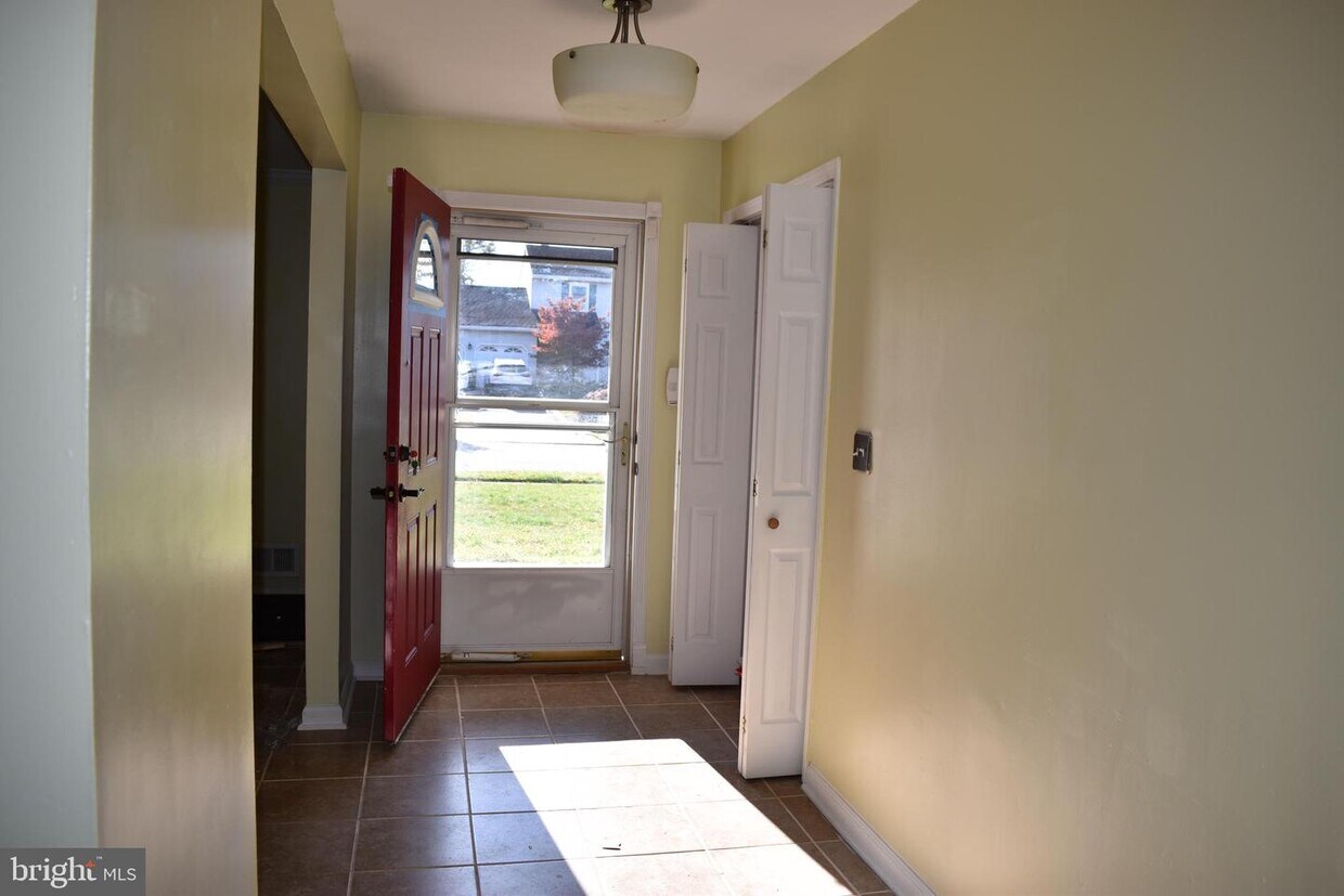 75 Misty Morn Ln, Ewing Township, NJ 08638 House Rental in Ewing