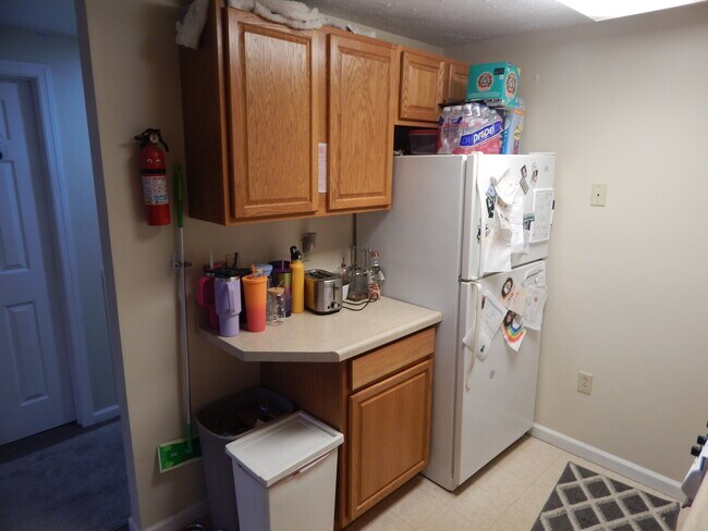 Kitchen - 150 Pleasant St