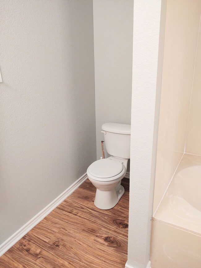 Photo - 4 Bed / 2 Bath House in secluded neighborhood with a park and walking trail