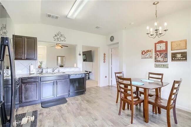 Building Photo - 13817 Sierra Wind Ln