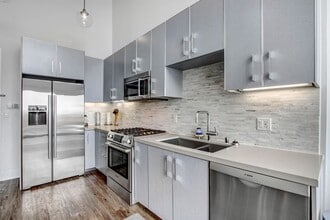 Interior Photo - The BW