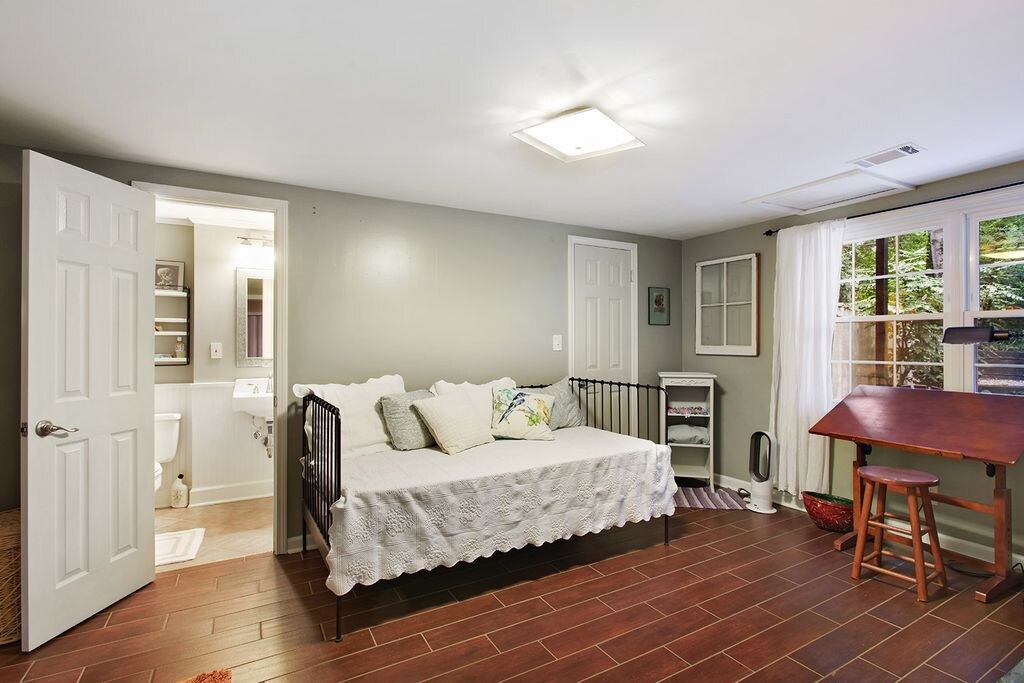 Bedroom & full Bath - 255 Putting Green Ln