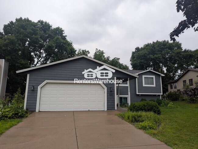 Foto del edificio - 1120 Westbury Cir