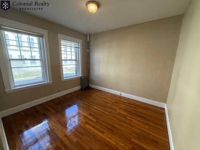 Foto del edificio - 319 Allston St