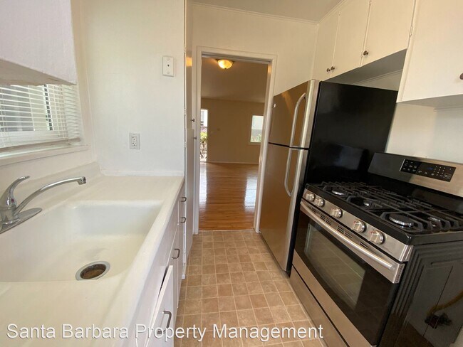 Building Photo - 522 E Anapamu St