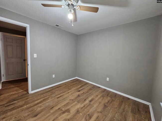 Building Photo - 182 Forestview Cir