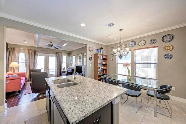 Foto del edificio - 5504 William Holland Ave