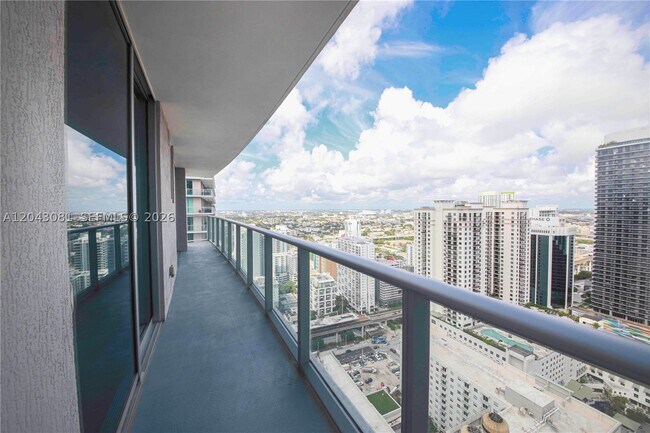 Foto del edificio - 1100 S Miami Ave