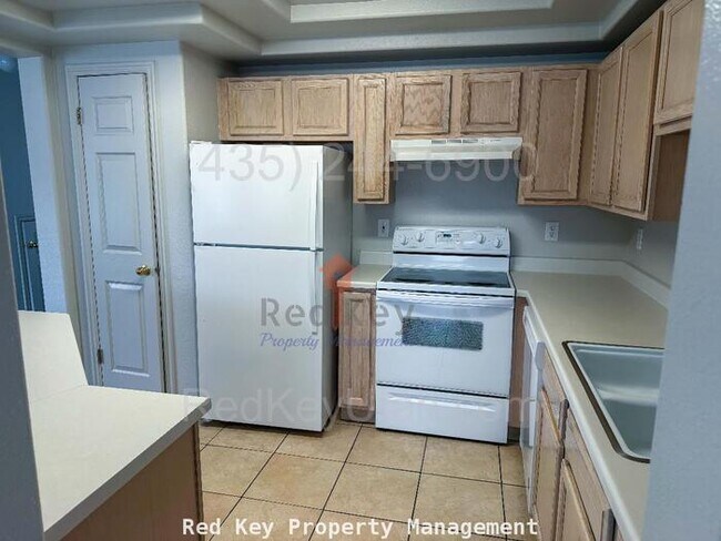 Foto del edificio - 1930 N Condo.