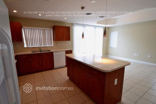 Foto del edificio - 3161 SW 153rd Path