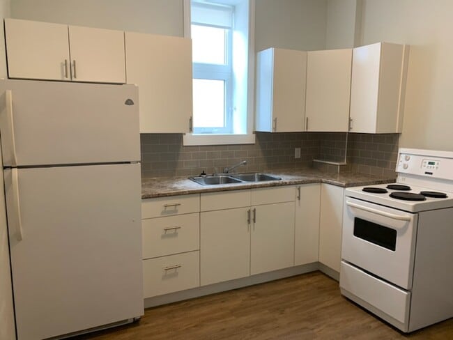 Building Photo - 534-534 Wardlaw Ave