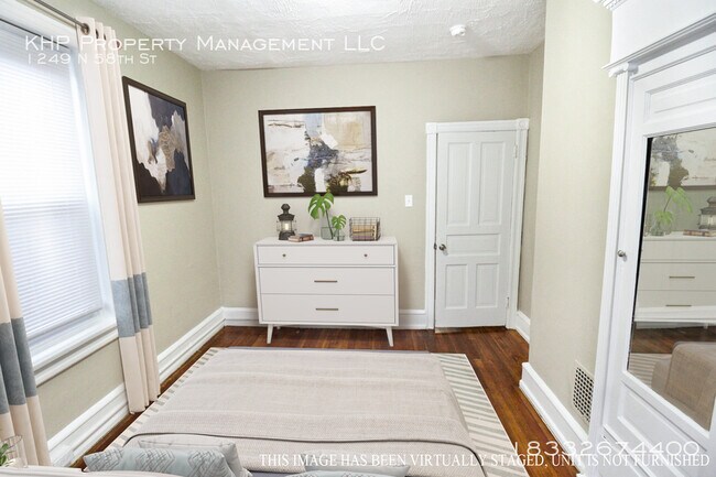 Foto del edificio - 1249 N 58th St