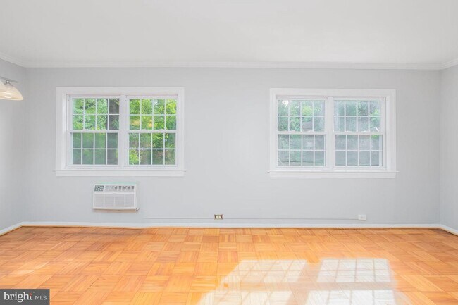 Building Photo - 1617 Preston Rd