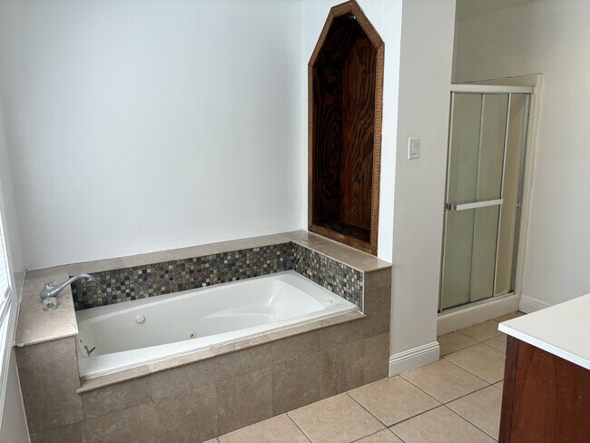 Foto del edificio - 10214 Marine View Dr