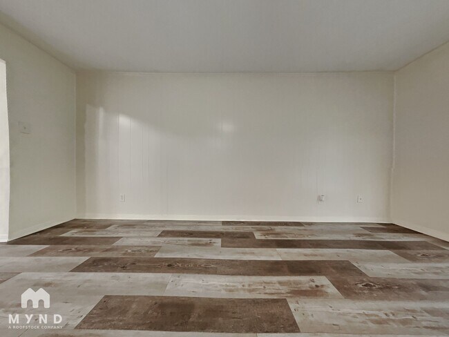 Foto del edificio - 2163 Drayton Ln