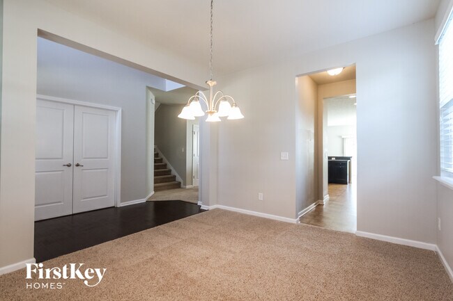 Foto del edificio - 11231 Dobbins Dr