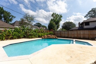 Building Photo - 9714 Godstone Ln