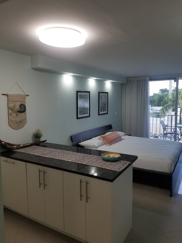 Fully furnished, recently renovated Studio - 88500 Overseas Hwy