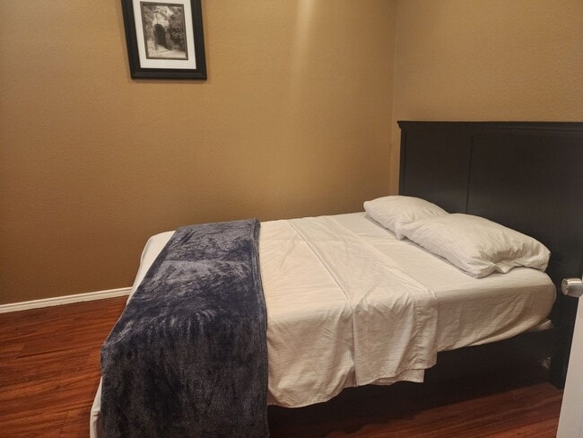 Photo - Move In Ready House