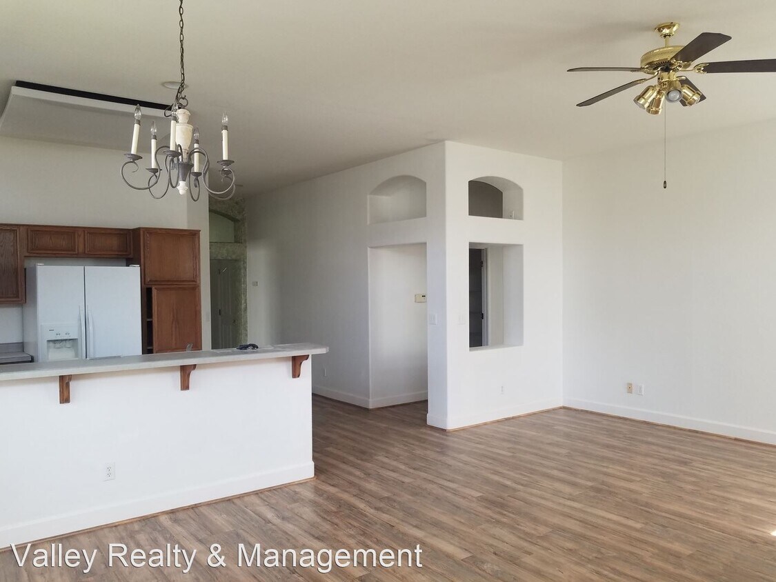 Foto del edificio - 3 br, 2 bath House - 2627 Carriage Crest