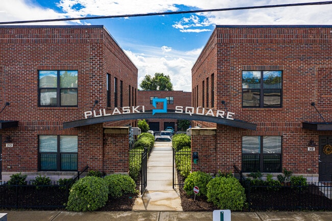 Building Photo - Pulaski Square Townhomes