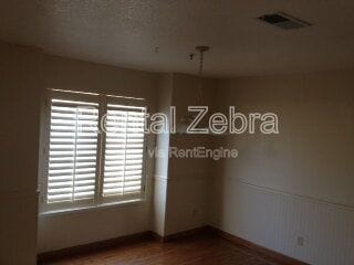 Foto del edificio - 1020 Stonridge Dr