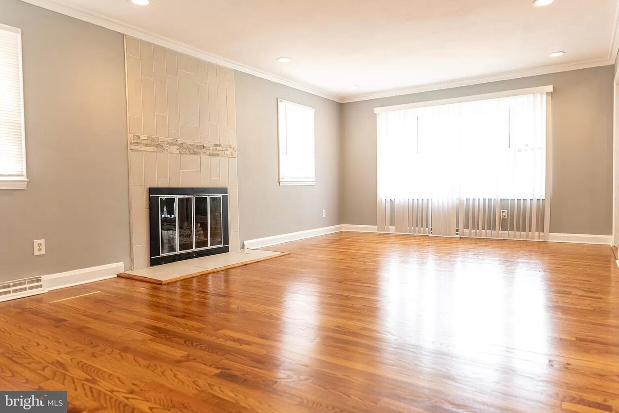 214 Wickersham Way, Cockeysville, MD 21030 House Rental in