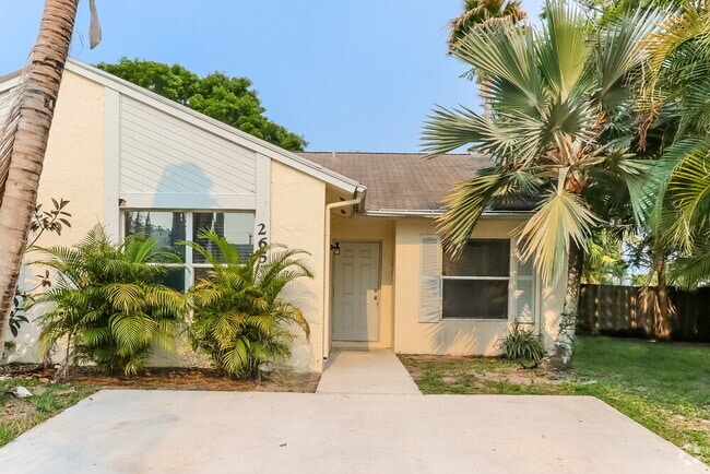 Building Photo - 265 Palmetto Ct
