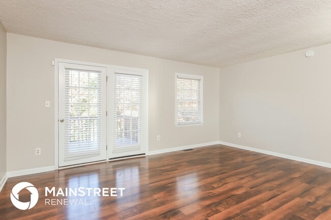 Foto del edificio - 3709 Phillips Way W