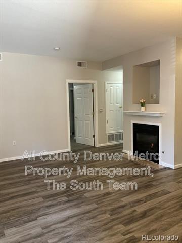Foto del edificio - 3235 S Walden Ct