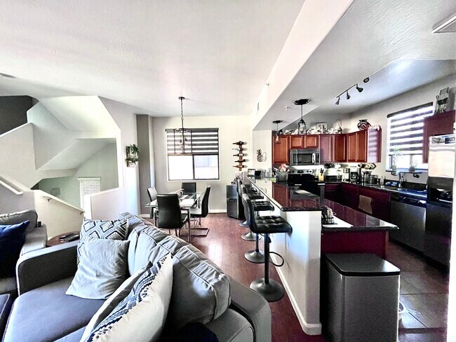 Building Photo - 2315 N 52nd St