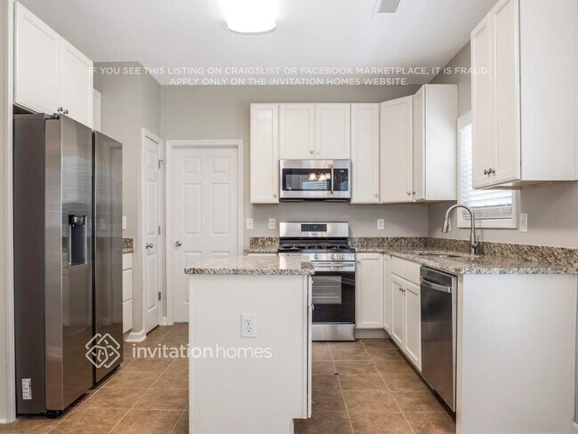 Foto del edificio - 1119 E Shoreview Rd