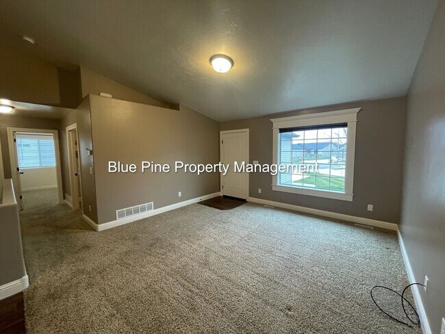 Building Photo - 3908 Tradition Ct