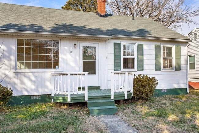 Foto del edificio - Spacious 3 Bed / 1 Bath Home in Highland S...
